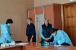 В Реже проходит тестирование членов избирательных комиссий на коронавирус