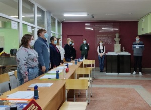 В Свердловской области открылись все 2477 постоянных и 35 временных избирательных участков