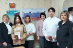 Председатель Волчанского избиркома приняла участие во вручении паспортов