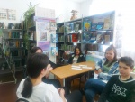 В Пушкаревской сельской библиотеке оформлена выставка для будущих избирателей, посвященная избирательному праву