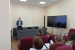 Комиссия обучает обновленные кадры
