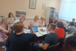 Комиссия продолжает заверение представленных партийных списков