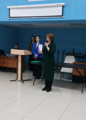 Вручение паспортов ко Дню Конституции