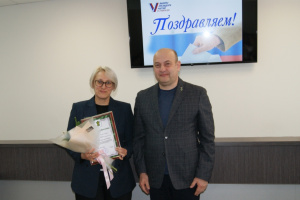 Глава Полевского ГО поблагодарил членов УИК
