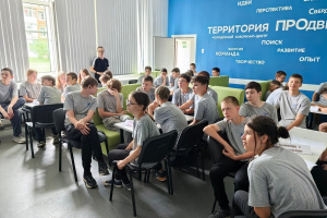 В Ревде трудовые отряды сыграли в ПолитикУМ