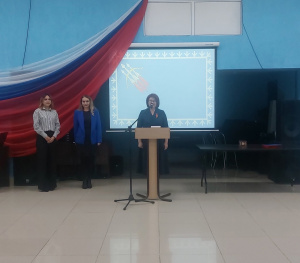 Вручение паспортов ко Дню народного единства.