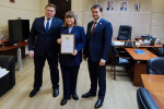 Вручена награда Законодательного Собрания Свердловской области