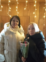 Председатель и секретарь УИК N819 поздравили с 8 марта матерей и жен участников СВО!