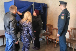 Проверка помещений для голосования участковых избирательных комиссий