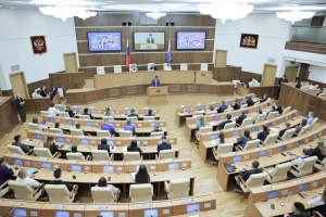 Новый состав Молодежного парламента приступил к работе