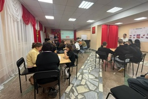 Играем в ПолитикУм