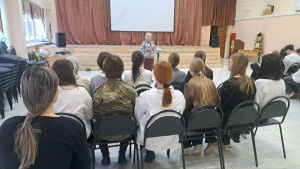 Встречи продолжаются