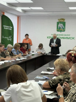 Состоялось заседание городского совета ветеранов.