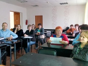 Продолжается обучение с членами участковых избирательных комиссий