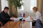 Региональный избирком и МФЦ подписали соглашение о взаимодействии