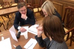 Команды избирательных комиссий сыграли в «Околопарламентские чтения»