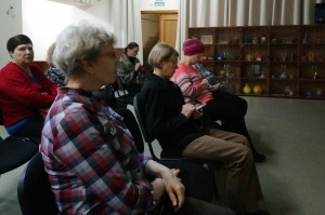Новоуральские избиратели старшего поколения осваивают Интернет