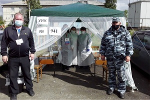 Почти полмиллиона человек проголосовали за два дня в Свердловской области