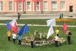 В Североуральске прошли мероприятия в честь российского флага