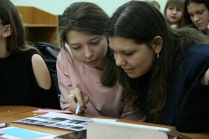 Познакомили студентов УрГЮУ с ПолитикУМ