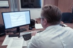 Руководители облизбиркома протестировали систему дистанционного электронного голосования