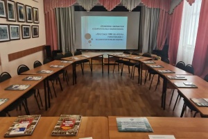 Ко дню молодого избирателя в Алапаевске провели круглый стол для школьников