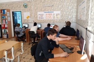 Ко Дню молодого избирателя в Богдановиче прошла онлайн-олимпиада в сельской школе