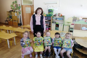 Первоуральская ТИК поблагодарила малышей, участвовавших в конкурсе поздравлений ко Дню молодого избирателя