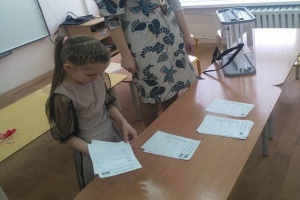 Первоуральские дошколята вновь выбирали правителя сказочного государства