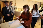 Члены Молодёжного правительства Свердловской области побывали в гостях у организаторов выборов